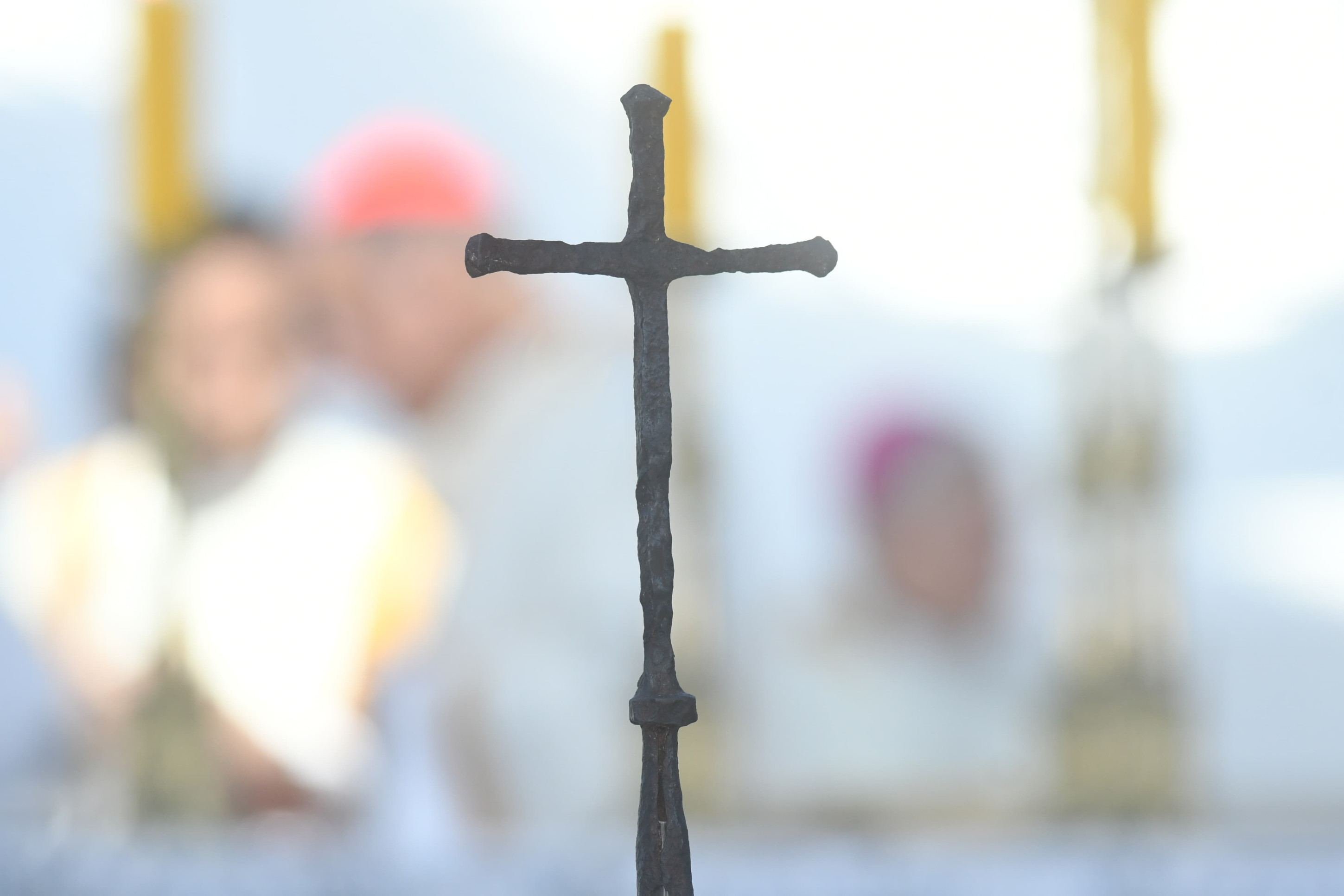 Primeira cruz do Brasil em celebração dos 65 anos de Brasília na Catedral