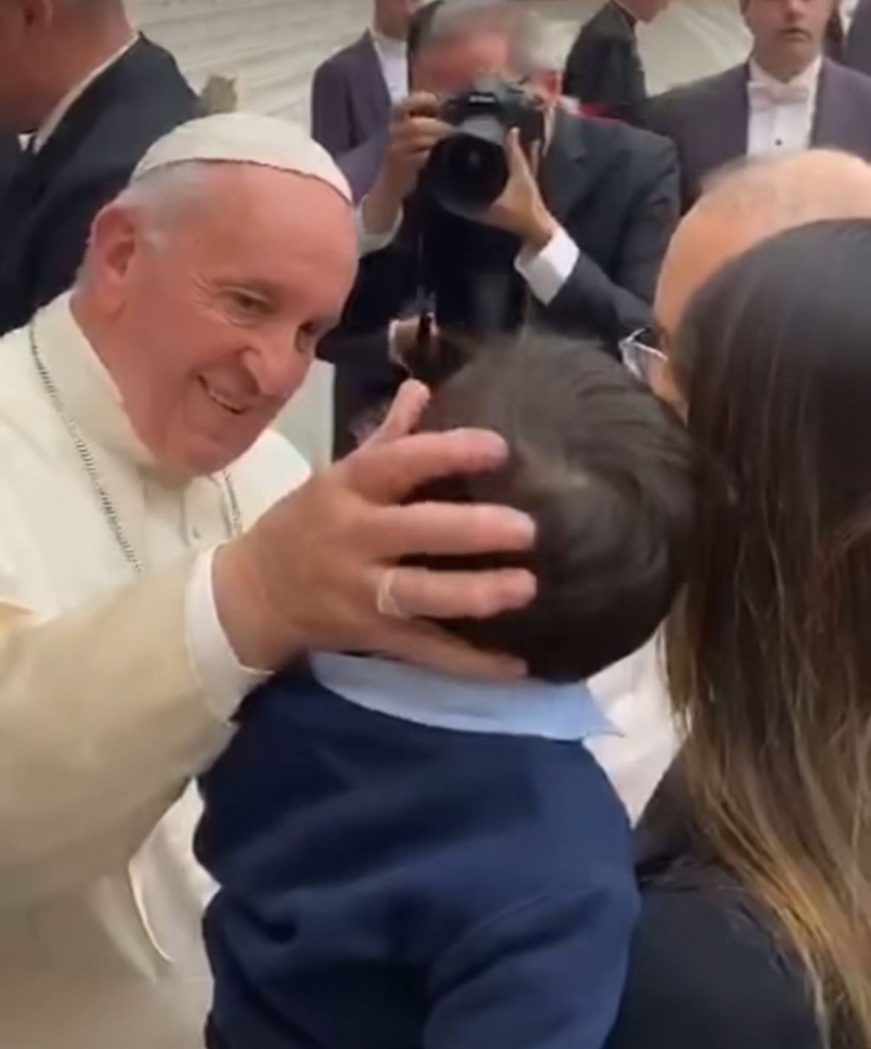 Papa Francisco: Ibaneis posta vídeo do encontro com pontífice e faz homenagem Papa Francisco: Ibaneis posta vídeo do encontro com pontífice e faz homenagem