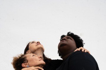 Baleias
Direção: Jonathan Andrade. Com Gleide Firmino, Carmem Moretzsohn e Solange Ciani. Hoje, às 20h, e amanhã, às 17h e às 20h, no Teatro SESI Yara Amaral (St. F Norte QI 12, Taguatinga Norte. Entrada franca
