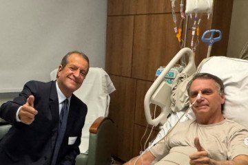 Valdemar Costa Neto visita Jair Bolsonaro  -  (crédito: Reprodução / Instagram )