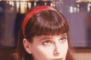 O corte de Solange foi copiado por dezenas de jovens dos anos 80 ligadas em um visual mais moderno