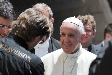 Harley Davidson presenteia papa Francisco com moto -  (crédito: L'Osservatore Romano)