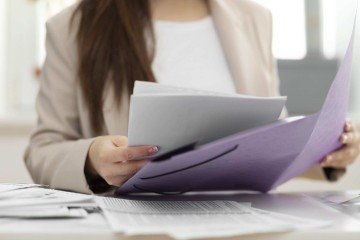O número que, em 2019, era de 4,8 milhões, caiu para 2,4 milhões de jovens sem emprego no quarto trimestre de 2024 -  (crédito: Freepik)