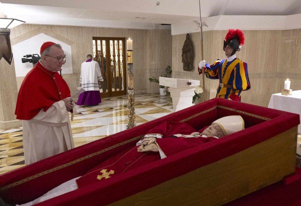 Handout / VATICAN MEDIA / AFP