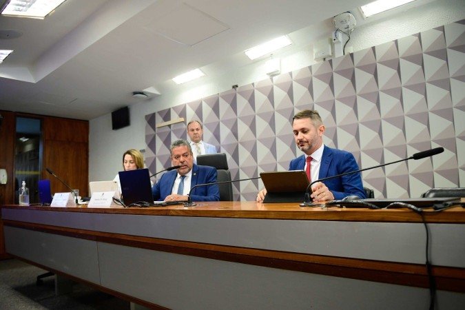 A CPI investiga a atuação de influenciadores e empresas no setor de apostas esportivas - (crédito: Saulo Cruz/Agência Senado) A CPI investiga a atuação de influenciadores e empresas no setor de apostas esportivas - (crédito: Saulo Cruz/Agência Senado)