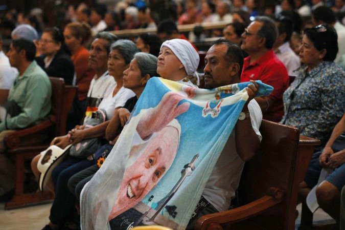 Para teólogo Gerson Leite de Moraes, próximo papa pode ser europeu de Para teólogo Gerson Leite de Moraes, próximo papa pode ser europeu de