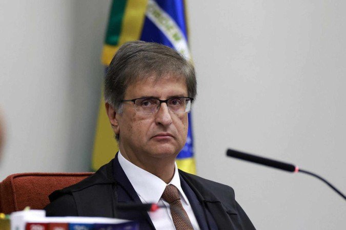 Defesa dos acusados do Defesa dos acusados do