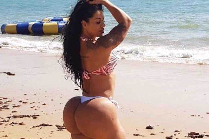 Musa fitness agora tem 130 cm de bumbum e vou entrar no Guinness World Records - (crédito: Divulgação) Musa fitness agora tem 130 cm de bumbum e vou entrar no Guinness World Records - (crédito: Divulgação)