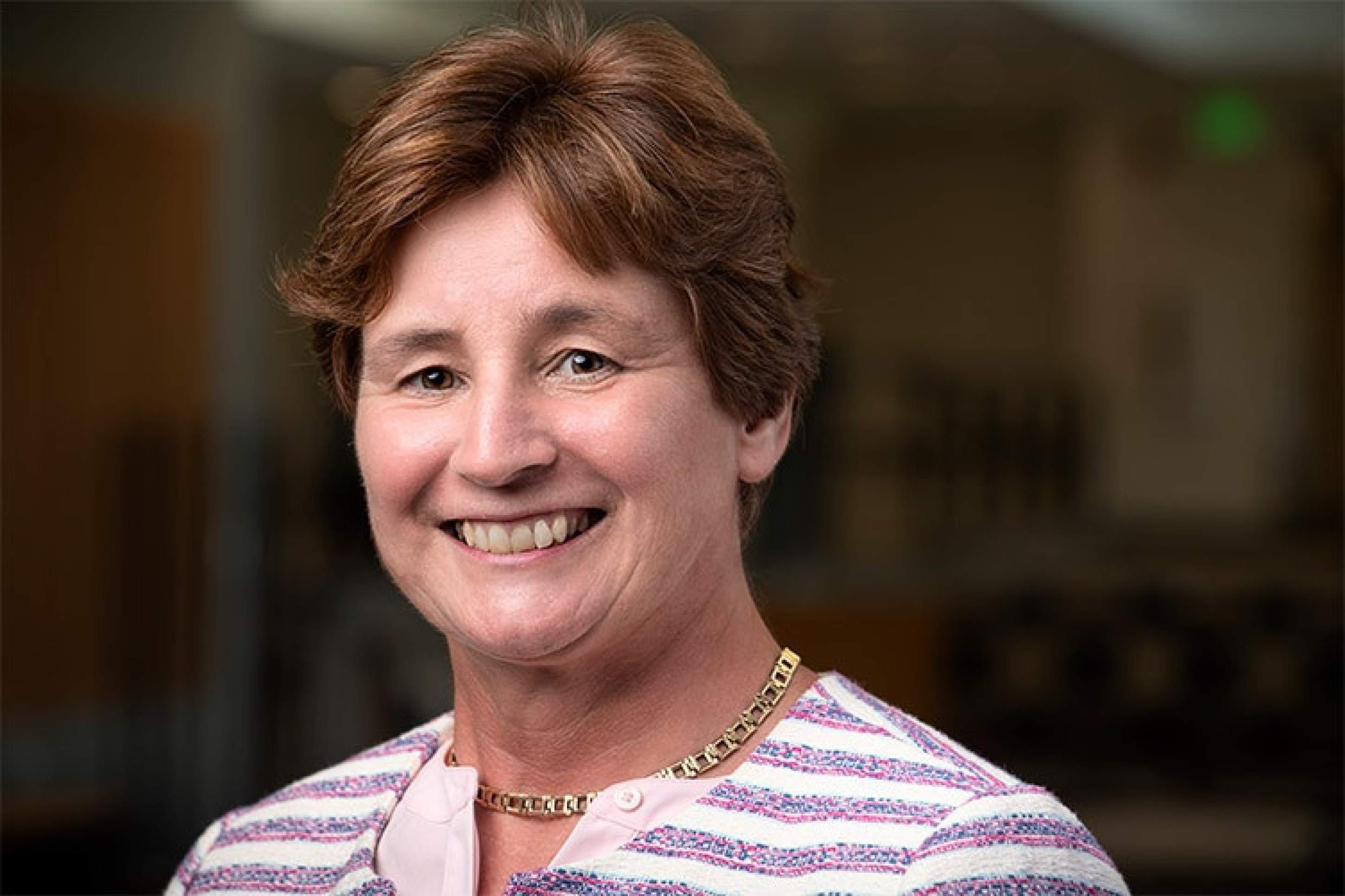 Michele Dillon, especialista em catolicismo, destaca a figura ímpar de Francisco 