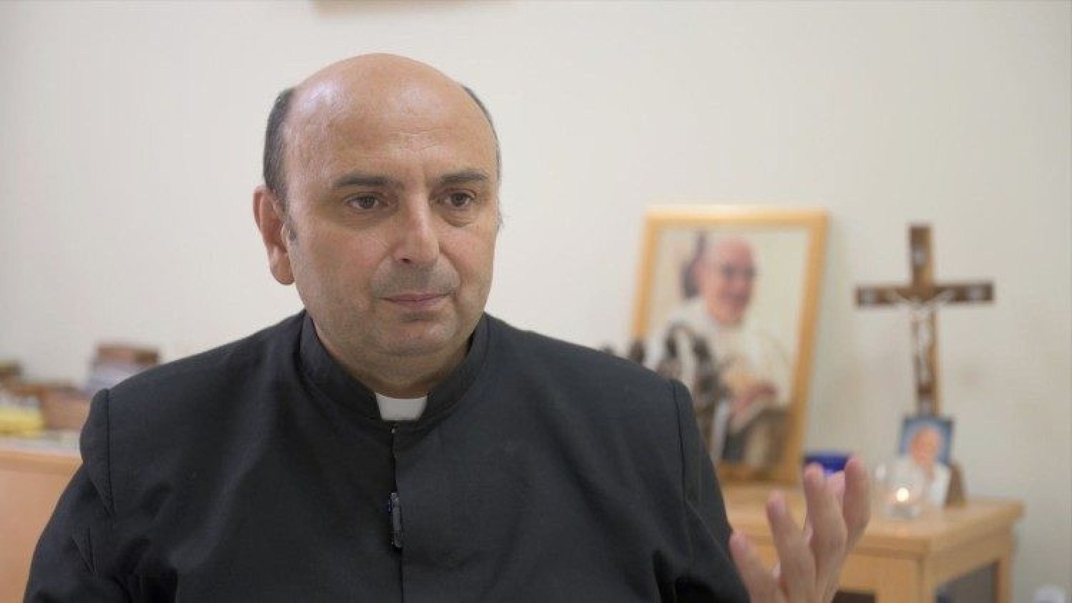 Gabriel Romanelli é padre da única igreja católica latina em Gaza -  (crédito: Reprodução/Vatican News)