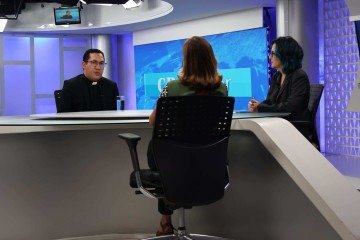  23/04/2025 Bruna Gaston CB/DA Press. CB Poder. Padre Carlos Costa, reitor do Seminário Maior de Brasília, é o entrevistado do CB.Poder de hoje.

Na bancada: Adriana Bernardes e Sibele Negromonte
       -  (crédito:  Bruna Gaston CB/DA Press)