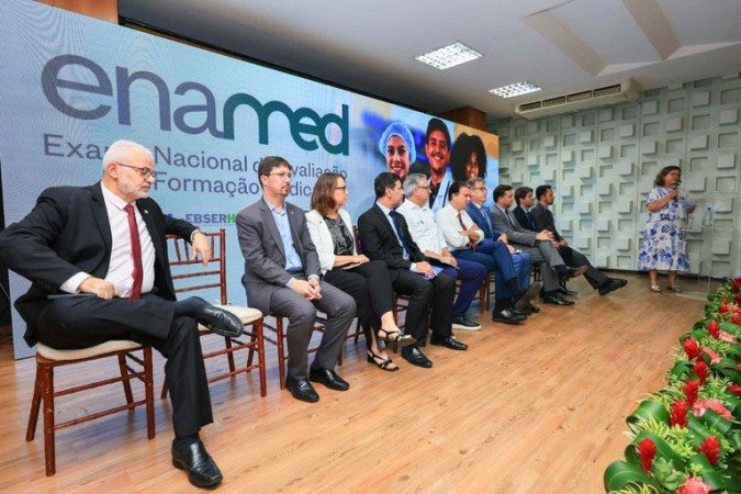 O Enamed é uma prova anual aplicada pela primeira vez em outubro do ano passado, pelo MEC. O objetivo é avaliar a formação médica no Brasil. As notas do Enamed 2025 foram divulgadas na manhã desta segunda-feira (19/1) -  (crédito: gov.br/Divulgação)