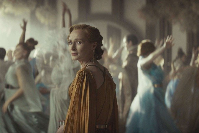 Genevieve O'Reilly como Mon Mothma na segunda temporada de Andor