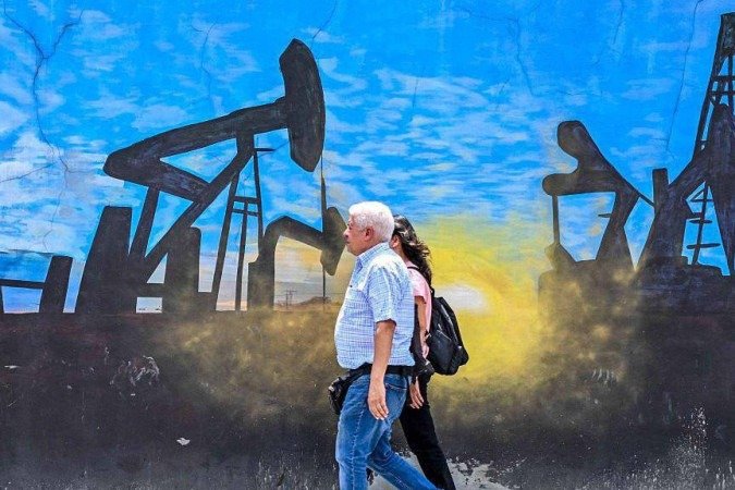 Saída de petroleiras já afeita economia da Venezuela - (crédito: Getty Images) Saída de petroleiras já afeita economia da Venezuela - (crédito: Getty Images)
