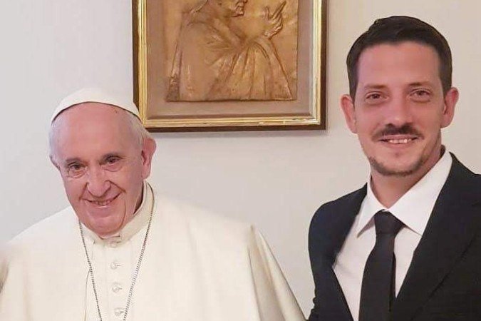 José Ignacio Bergoglio com o tio, Jorge Mario Bergoglio, o papa Francisco - (crédito: Arquivo pessoal ) José Ignacio Bergoglio com o tio, Jorge Mario Bergoglio, o papa Francisco - (crédito: Arquivo pessoal )