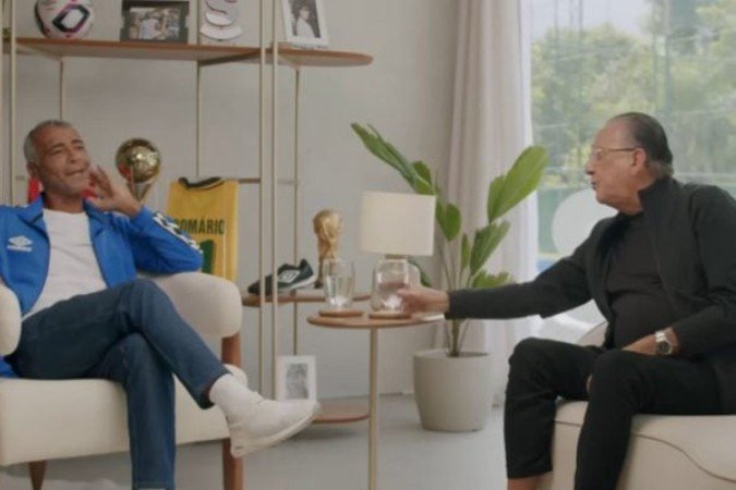 Romário e Galvão Bueno - (crédito: Reprodução / Romário TV) Romário e Galvão Bueno - (crédito: Reprodução / Romário TV)