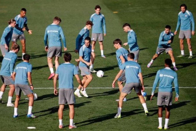 Jogadores do Atlético de Madrid durante treinamento da equipe - (crédito: Foto: Divulgação) Jogadores do Atlético de Madrid durante treinamento da equipe - (crédito: Foto: Divulgação)