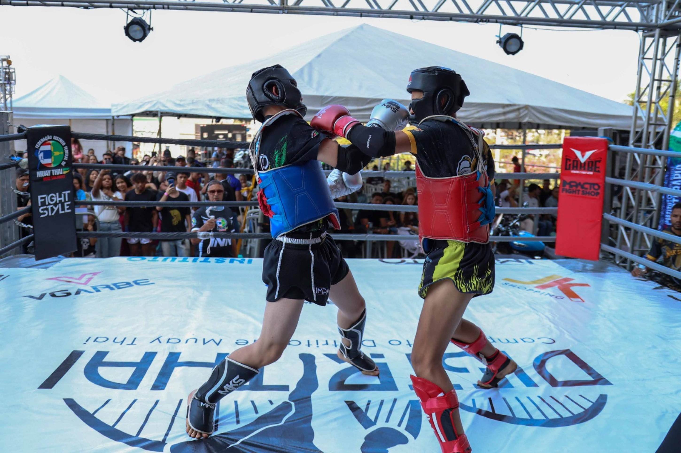 Disputa de cinturão feminino marca 8ª edição do DISTRITHAI