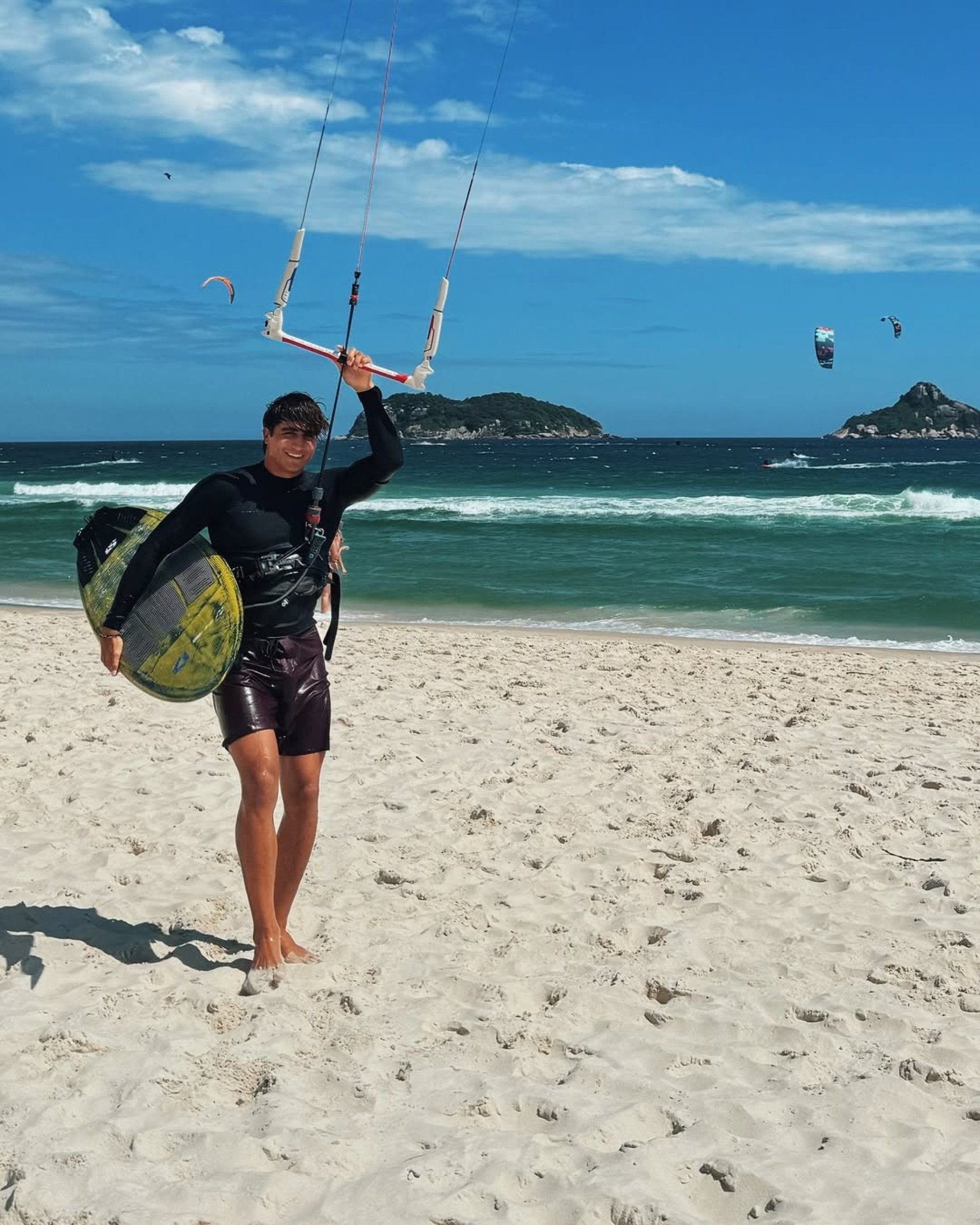 Conheça Pedro Matos, o talento brasileiro do kitesurfe Conheça Pedro Matos, o talento brasileiro do kitesurfe