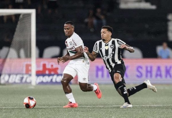 - Foto: Lucas Merçon/Fluminense