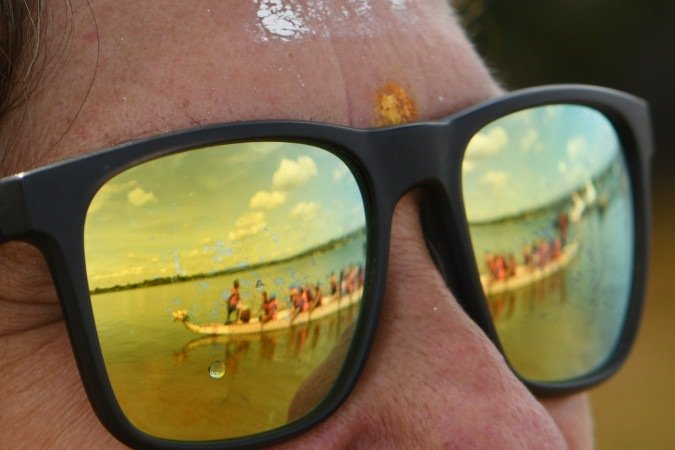 Presidente do projeto, Larissa Lima enxergou no dragon boat o que ela faria após o tratamento