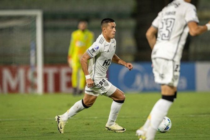 CUELLO - Foi o jogador que mais apareceu no campo de ataque. Com uma boa movimentaÃ§Ã£o, criou boas oportunidades, mas nÃ£o conseguiu ter a efetividade para concluÃ­-las. Nota: 6,5 - Foto: Pedro Souza/AtlÃ©tico-MG