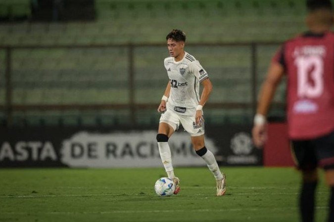 IVÁN ROMÁN - Teve que entrar logo no começo do jogo, por conta da lesão de menino. Participou muito do jogo no meio, inclusive participando do lance do gol. Nota: 6 - Foto: Pedro Souza/Atlético-MG