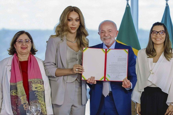 As novas normas ampliam o alcance de políticas públicas já em curso e respondem a demandas históricas dos movimentos sociais - (crédito: Ricardo Stuckert/PR) As novas normas ampliam o alcance de políticas públicas já em curso e respondem a demandas históricas dos movimentos sociais - (crédito: Ricardo Stuckert/PR)