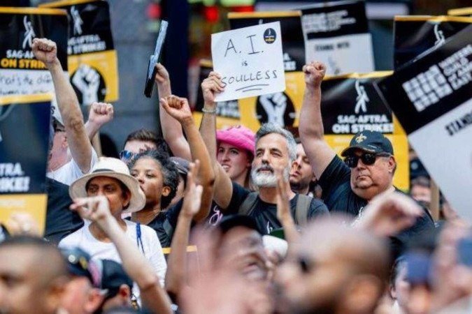 A IA generativa foi usada para corrigir o sotaque de Adrian Brody ao falar húngaro em <em>O Brutalista</em> - (crédito: Getty Images) A IA generativa foi usada para corrigir o sotaque de Adrian Brody ao falar húngaro em <em>O Brutalista</em> - (crédito: Getty Images)