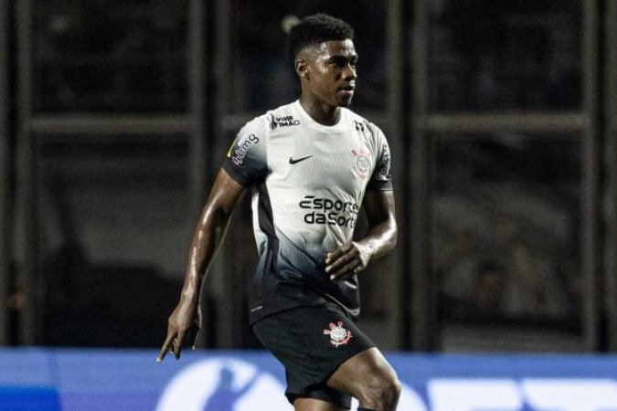 FÉLIX TORRES - Foi expulso aos 14 minutos do primeiro tempo após uma entrada violenta no meio-campo. NOTA: ZERO - Foto: Rodrigo Coca/Agência Corinthians 