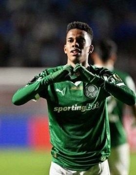 ESTÊVÃO - Aniversariante do dia, o jovem que completou 18 anos conseguiu balançar a rede em contra-ataque na reta final do primeiro tempo e anotou o segundo do Palmeiras no jogo. No entanto, sentiu os efeitos da altitude, pediu para sair no segundo tempo e foi substituído por Maurício. NOTA 7,5 - Foto: Divulgação/Conmebol