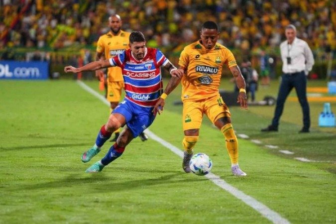 Atlético Bucaramanga e Fortaleza mediram forças na noite desta quarta-feira, na Colômbia - (crédito: Foto: Divulgação / Conmebol) Atlético Bucaramanga e Fortaleza mediram forças na noite desta quarta-feira, na Colômbia - (crédito: Foto: Divulgação / Conmebol)