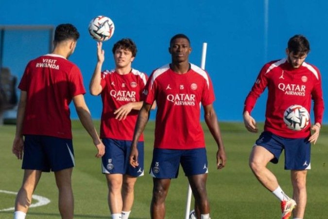 Jogadores do PSG durante treinamento da equipe - (crédito: Foto: Divulgação) Jogadores do PSG durante treinamento da equipe - (crédito: Foto: Divulgação)