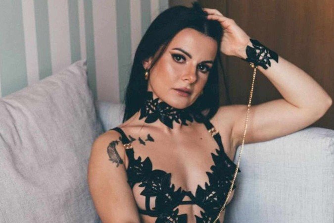 Professora posta conteúdo sensual nas redes sociais e no OnlyFans - (crédito: Reprodução / Instagram) Professora posta conteúdo sensual nas redes sociais e no OnlyFans - (crédito: Reprodução / Instagram)