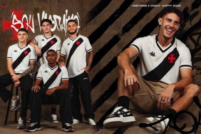 Fotos do novo segundo uniforme do Vasco para a temporada 2025 -  (crédito: Foto: João Pedro Maia / CRVG)