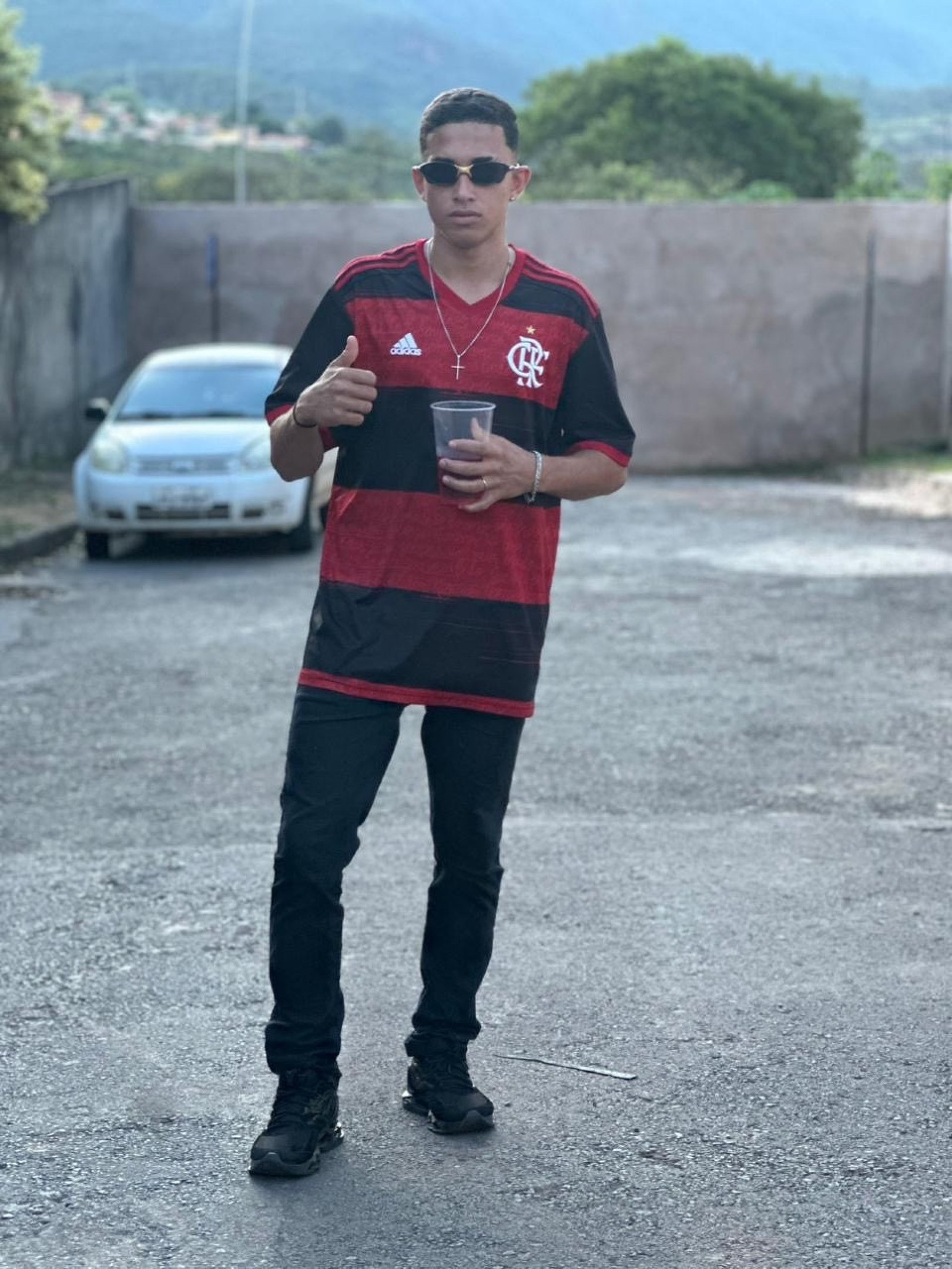 Victor de Aquino Costa, 18, ciclista atropelado enquanto pedalava no KM 29 da BR-020, há  três meses.