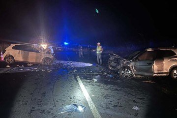 O acidente deixou três mortos e três feridos, na BR-414, KM 380, em Corumbá (GO). -  (crédito: PRF)
