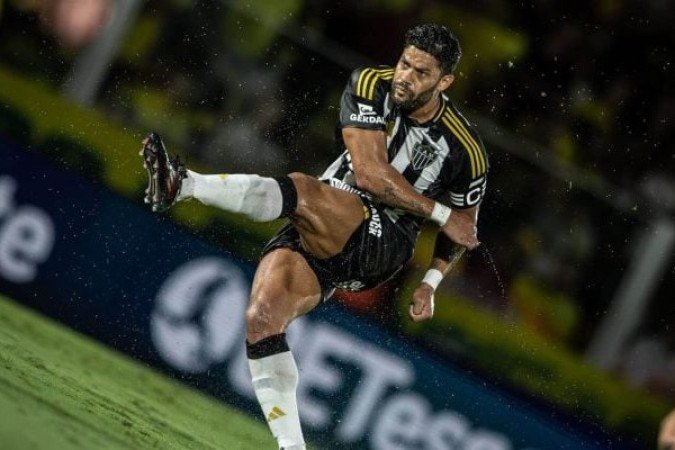 HULK   -  O guerreiro de sempre. Com ele não tem bola perdida. O reclamão de sempre, que gerou um amarelo que o tira da próxima rodada. Mas é quem decide o jogo. Deu o passe para o gol de Rony e bateu o pênalti que virou o jogo naquele momento - NOTA 7,5 - Foto: Pedro Souza / Atlético