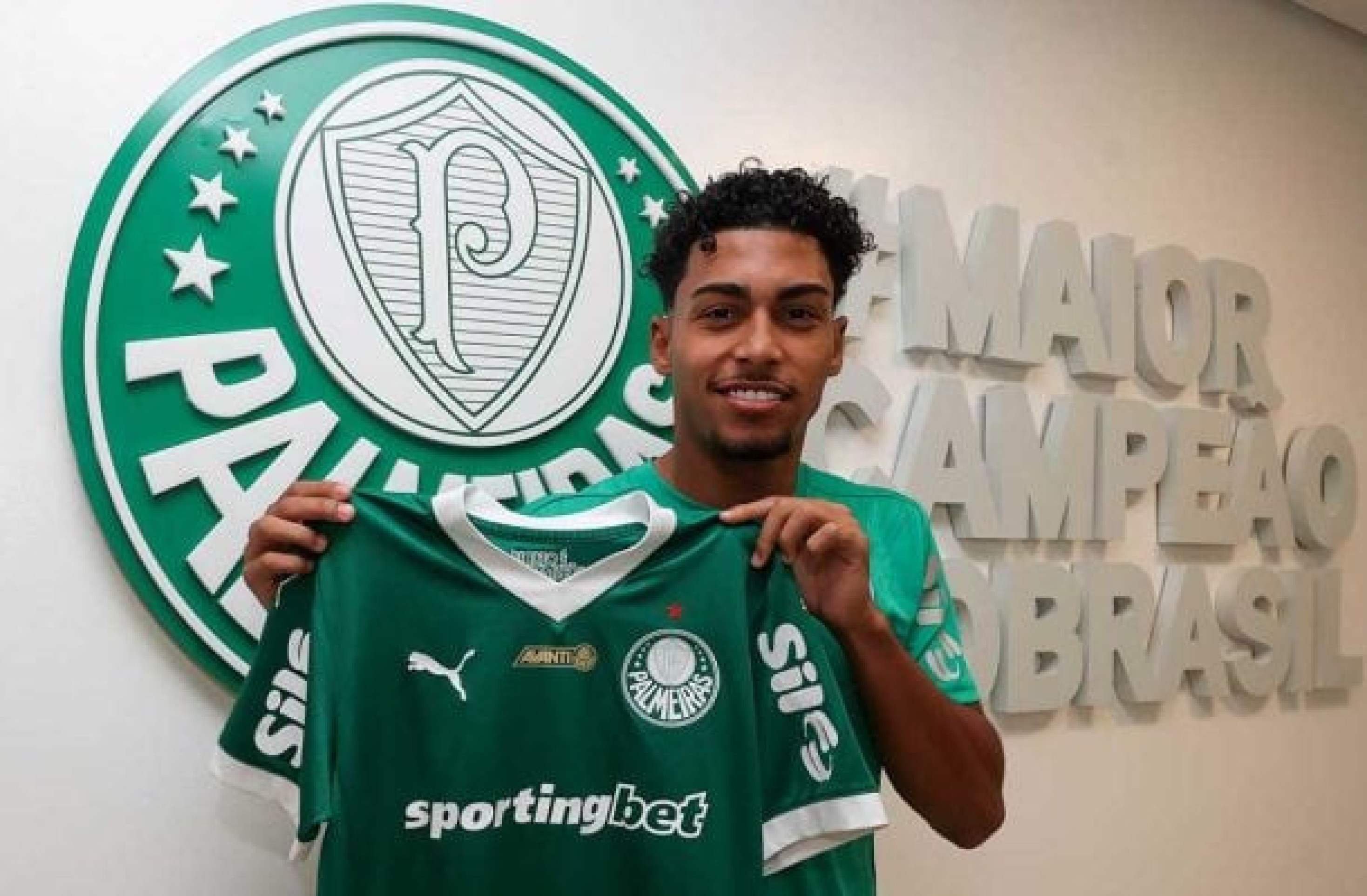 Palmeiras anuncia renovação de contrato de Luighi Palmeiras anuncia renovação de contrato de Luighi