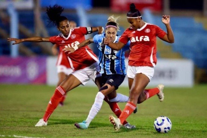 Grêmio 2x2 Internacional, pela sétima rodada do Brasileirão feminino - (crédito: Foto: Staff Images/ CBF) Grêmio 2x2 Internacional, pela sétima rodada do Brasileirão feminino - (crédito: Foto: Staff Images/ CBF)