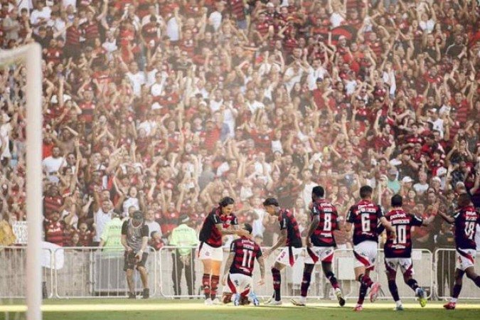 Arrascaeta e Pedro lideram goleada do Flamengo sobre o Corinthians - (crédito: Foto: Gilvan de Souza/CRF) Arrascaeta e Pedro lideram goleada do Flamengo sobre o Corinthians - (crédito: Foto: Gilvan de Souza/CRF)