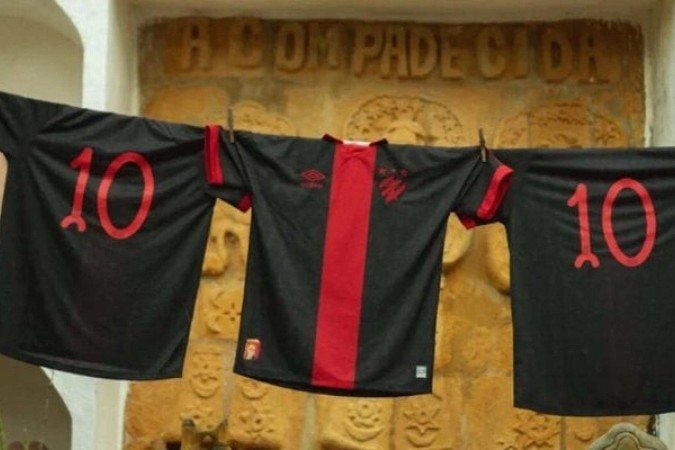 Camisas - (crédito: Divulgação) Camisas - (crédito: Divulgação)