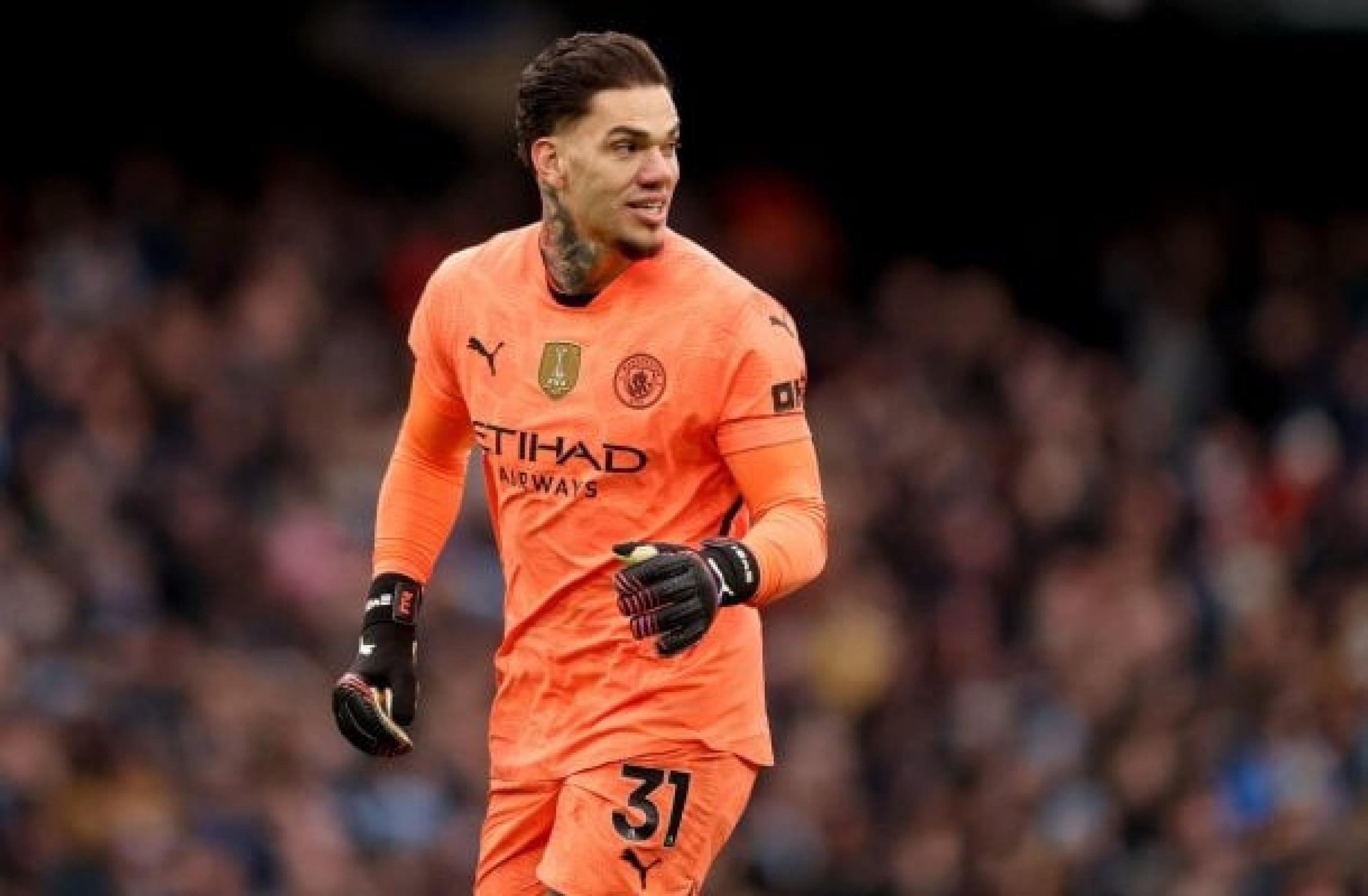 Manchester City planeja mudanças e deve negociar Ederson Manchester City planeja mudanças e deve negociar Ederson