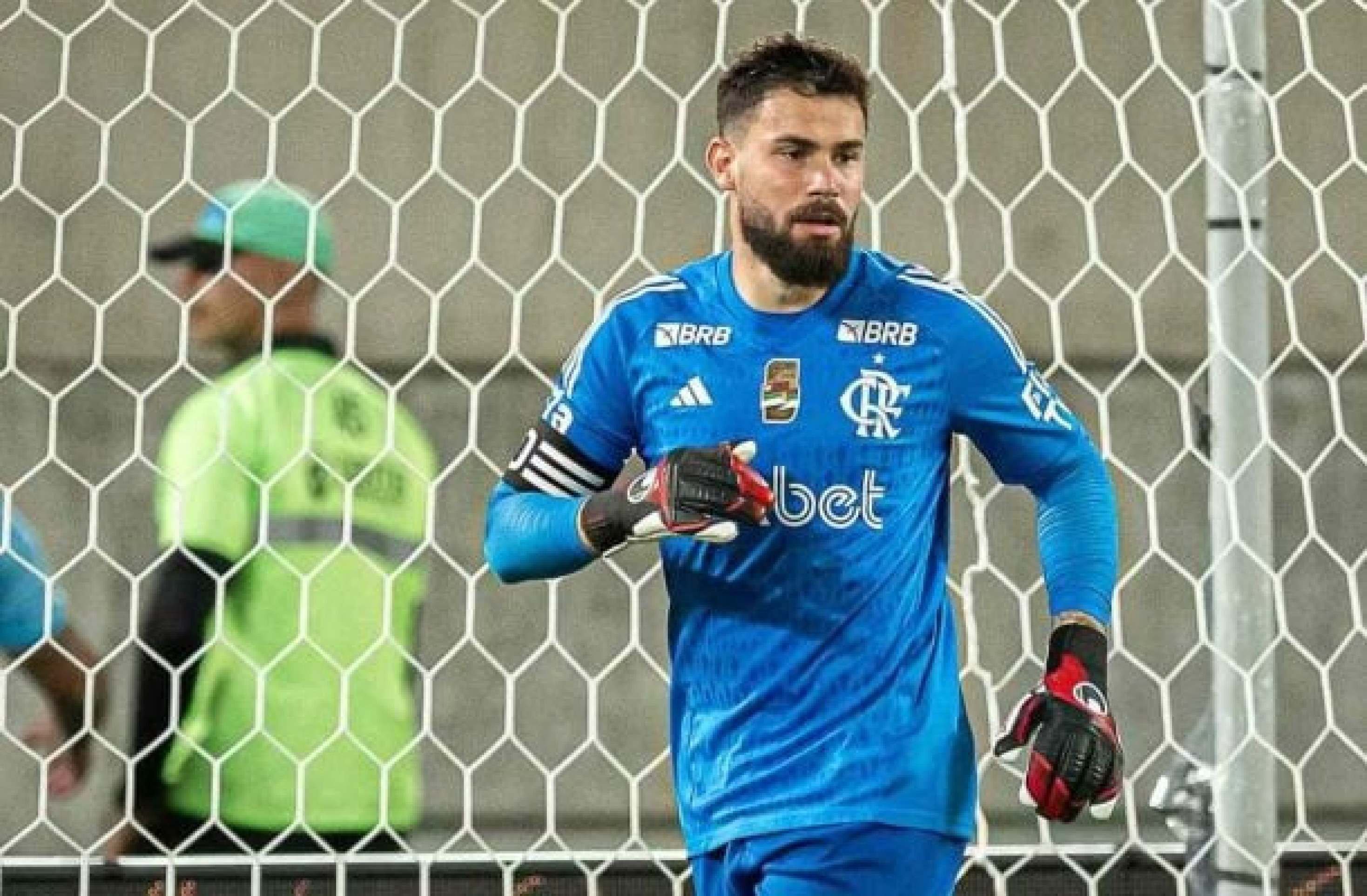 Matheus Cunha será titular do Flamengo, na quinta, pela Copa do Brasil