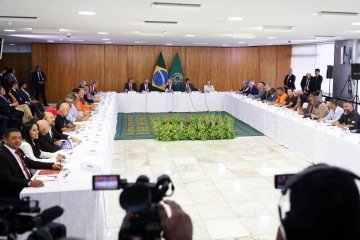 Ao todo, os sindicatos apresentaram 26 demandas ao presidente da República -  (crédito: Valter Campanato/Agência Brasil)