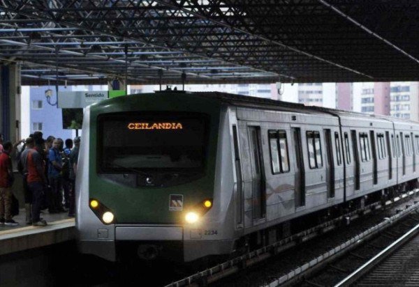 Metrô do DF terá funcionamento ampliado até 21h30 aos domingos -  (crédito: Minervino Junior/CB/D.A. Press)