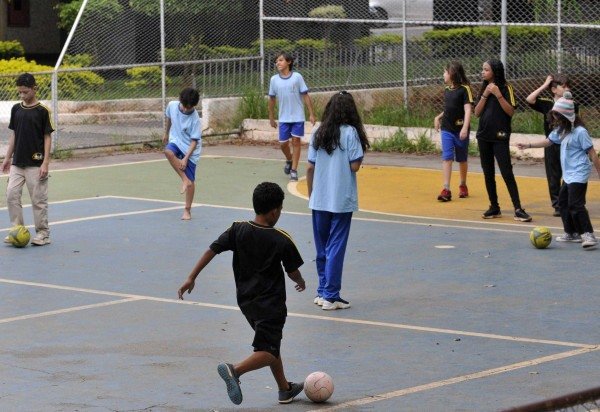  Minervino Júnior/CB