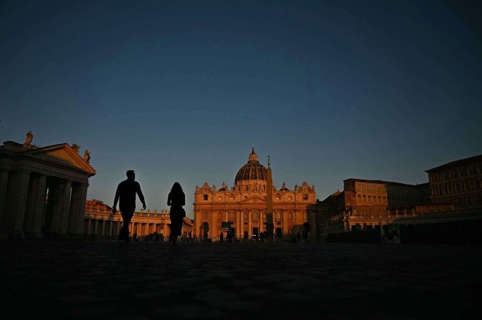Praça de São Pedro com a Basílica de São Pedro ao fundo, na Cidade do Vaticano - (crédito: Gabriel Buoys/ AFP) Praça de São Pedro com a Basílica de São Pedro ao fundo, na Cidade do Vaticano - (crédito: Gabriel Buoys/ AFP)