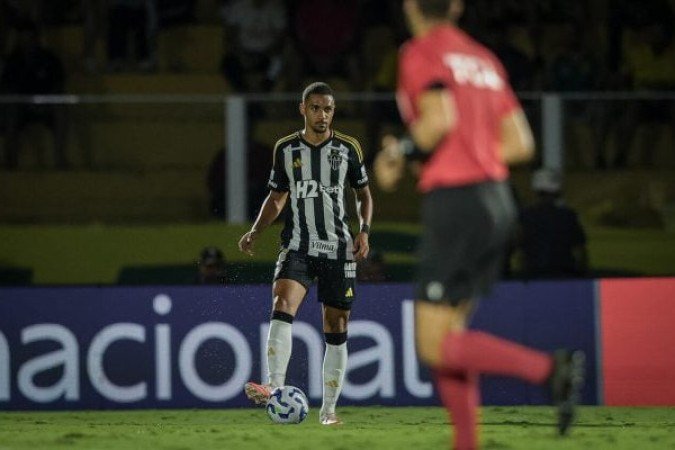 RÔMULO - Trouxe mais segurança para o setor defensivo. NOTA: 6,0 - Foto: Pedro Souza / Atlético