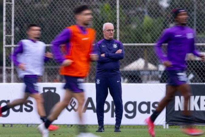 Dorival Júnior comandou seu primeiro treino pelo Corinthians nesta segunda-feira (28) - (crédito: Foto: Rodrigo Coca/Agência Corinthians) Dorival Júnior comandou seu primeiro treino pelo Corinthians nesta segunda-feira (28) - (crédito: Foto: Rodrigo Coca/Agência Corinthians)